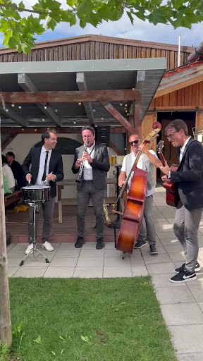 Photo from customer review