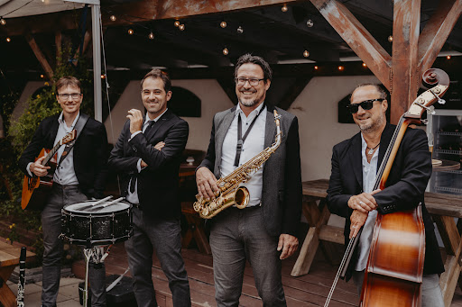 Photo from customer review